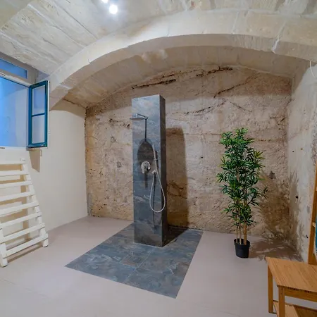 Typical Maltese Town House Just Outside Valletta Il-Furjana