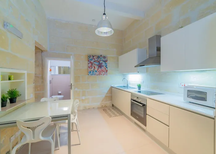 Case de vacanță Typical Maltese Town House Just Outside Valletta