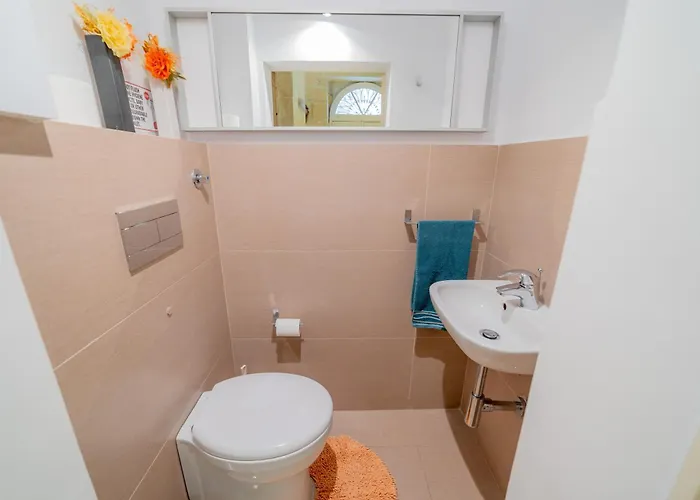 Typical Maltese Town House Just Outside Valletta Case de vacanță Il-Furjana